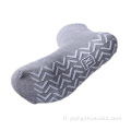 Grips hospital non glissant les chaussettes de pantoufle du patient